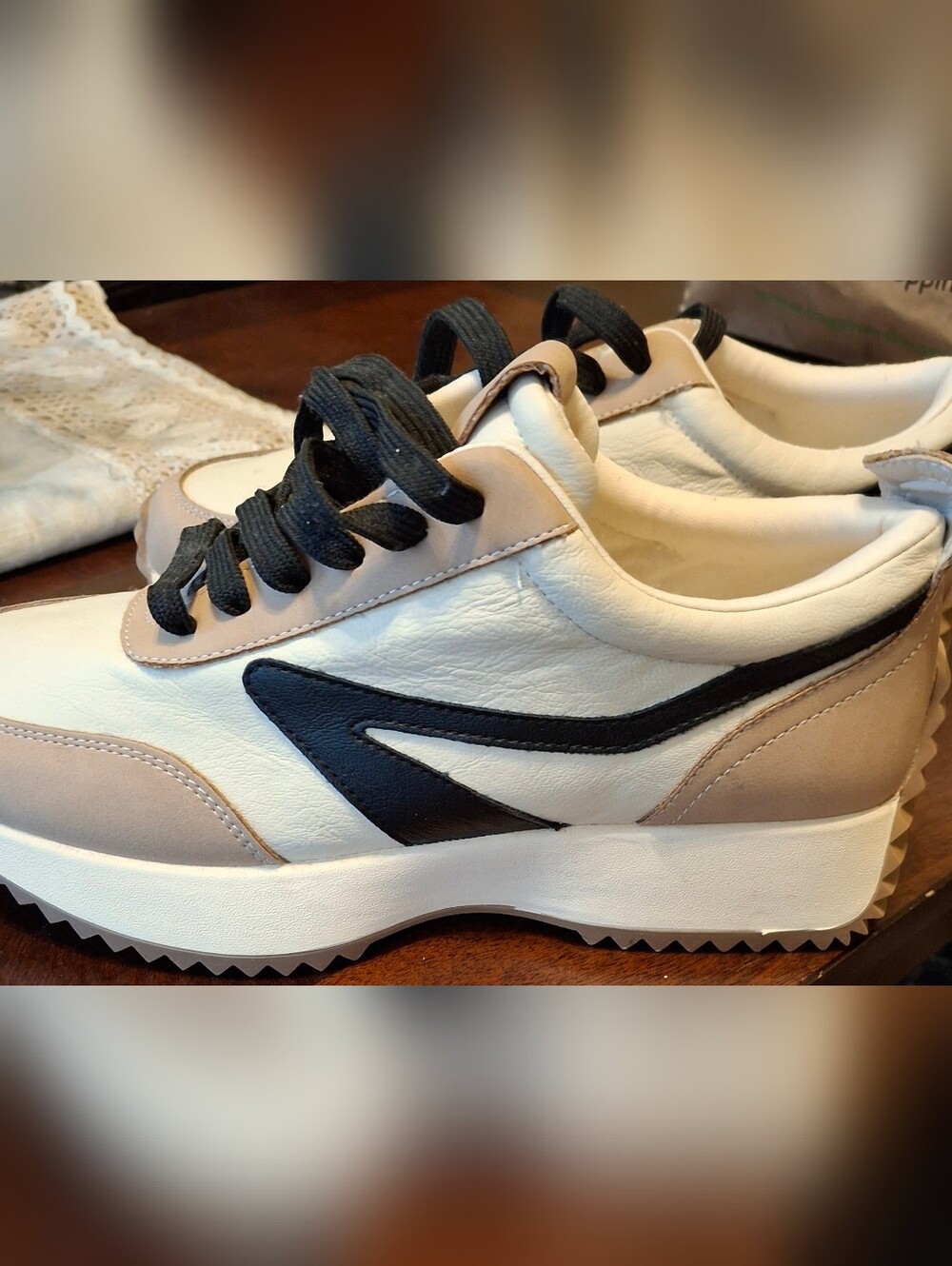 Dolce Vida Womens Sz 8 EUC Beige/Cream